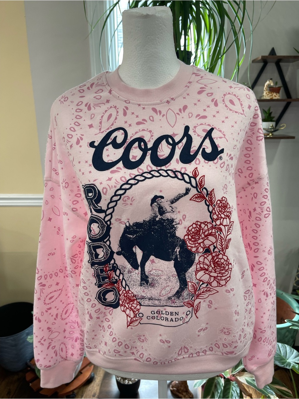 Coors Pink Rodeo Graphic Crewneck Sweatshirt size XS